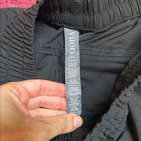 Vuori Black Athletic Shorts - Picture 4 of 8